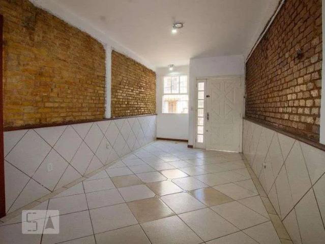 Casa / Sobrado para Locação em Porto Alegre/RS Santana 4 Quartos