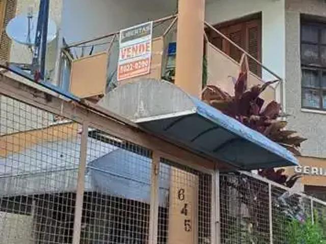 Casa / Sobrado para Locação em Porto Alegre/RS Santana 9 Quartos