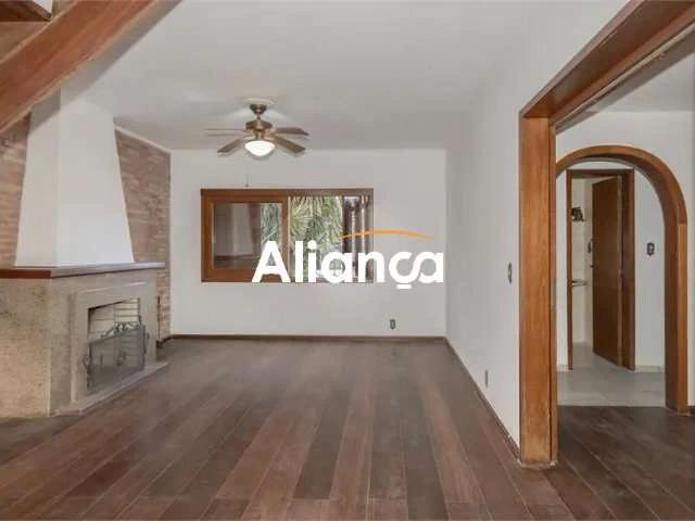 Casa / Sobrado para Locação em Porto Alegre/RS Santana 3 Quartos