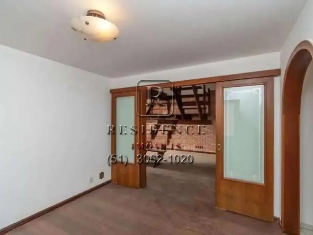 Casa / Sobrado para Locação em Porto Alegre/RS Santana 3 Quartos