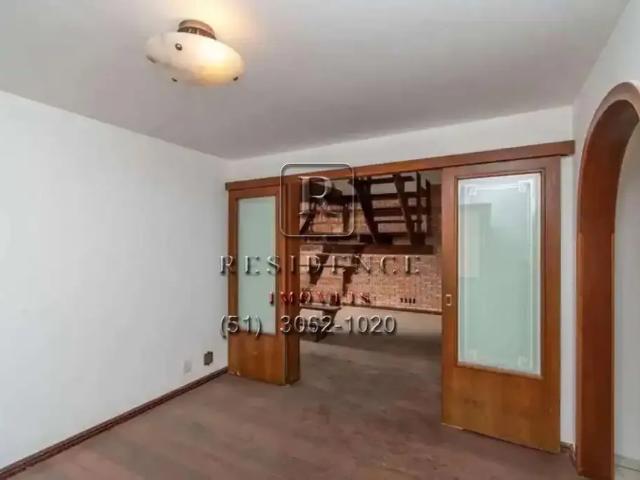 Casa / Sobrado para Locação em Porto Alegre/RS Santana 3 Quartos
