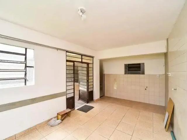 Casa / Sobrado para Locação em Porto Alegre/RS Sarandi 4 Quartos