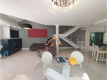 Casa / Sobrado para Locação em Porto Alegre/RS Sarandi 4 Quartos