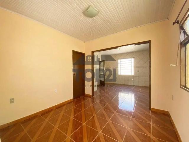 Casa / Sobrado para Locação em Porto Alegre/RS Sarandi 5 Quartos