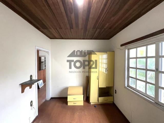 Casa / Sobrado para Locação em Porto Alegre/RS Sarandi 5 Quartos