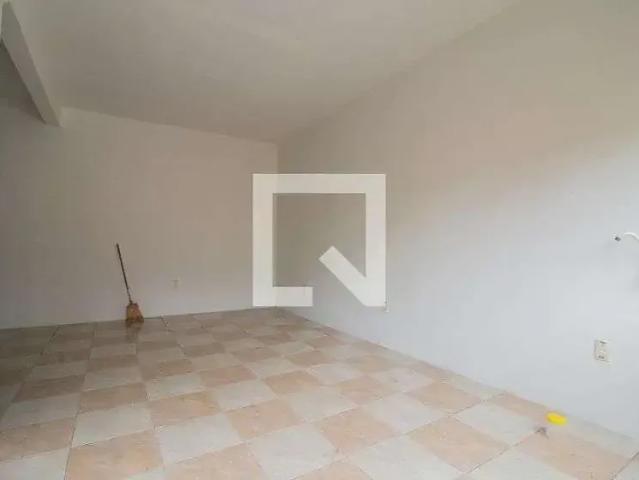 Casa / Sobrado para Locação em Porto Alegre/RS Sarandi 5 Quartos