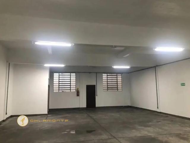 Casa / Sobrado para Locação em Porto Alegre/RS Sarandi 1 Quartos