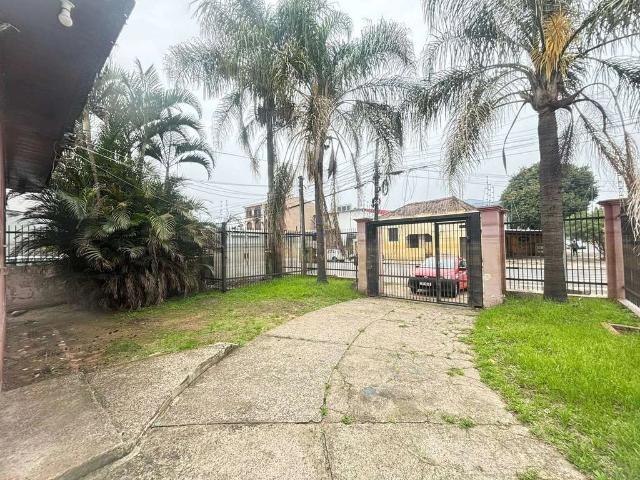 Casa / Sobrado para Locação em Porto Alegre/RS Sarandi 1 Quartos
