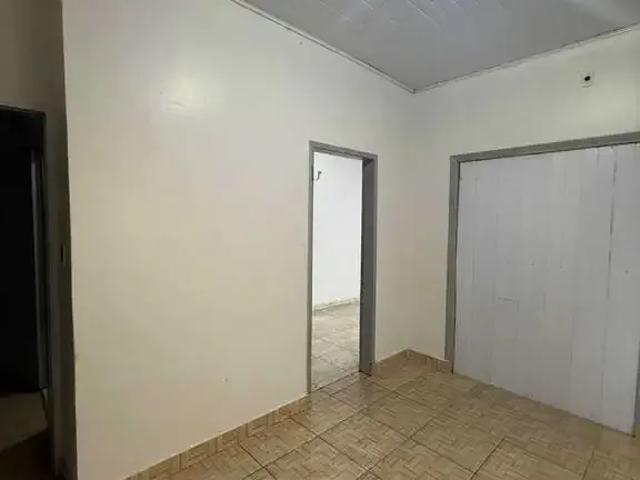 Casa / Sobrado para Locação em Porto Alegre/RS Sarandi 1 Quartos
