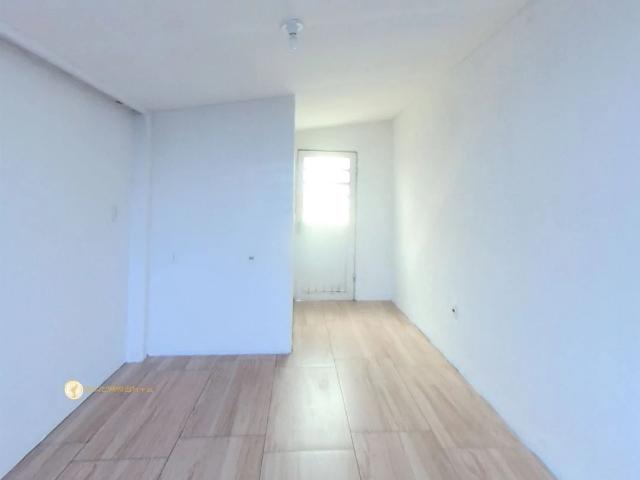 Casa / Sobrado para Locação em Porto Alegre/RS Sarandi 1 Quartos