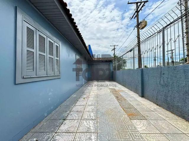 Casa / Sobrado para Locação em Porto Alegre/RS Sarandi 2 Quartos