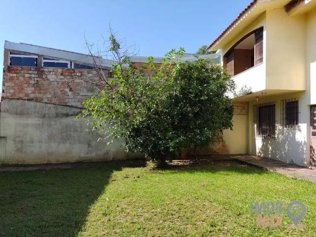 Casa / Sobrado para Locação em Porto Alegre/RS Sarandi 3 Quartos
