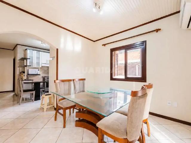 Casa / Sobrado para Locação em Porto Alegre/RS Sarandi 3 Quartos