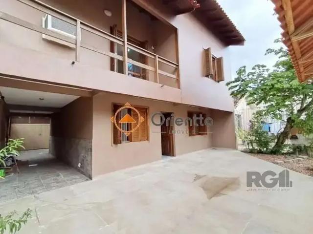 Casa / Sobrado para Locação em Porto Alegre/RS Sarandi 3 Quartos