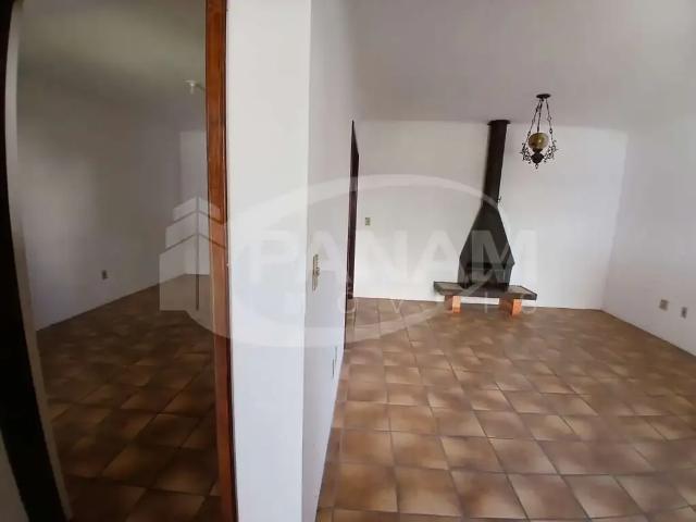 Casa / Sobrado para Locação em Porto Alegre/RS Sarandi 3 Quartos