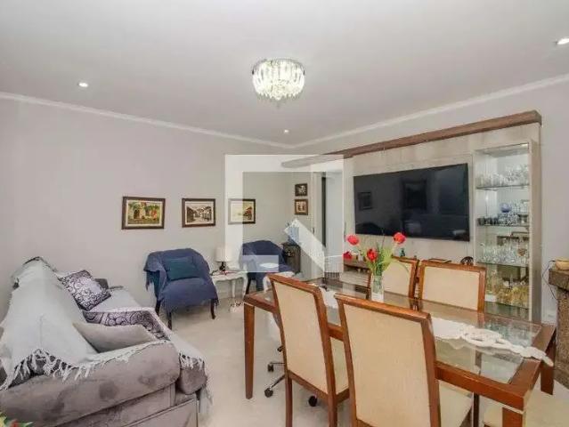 Casa / Sobrado para Locação em Porto Alegre/RS Sarandi 3 Quartos