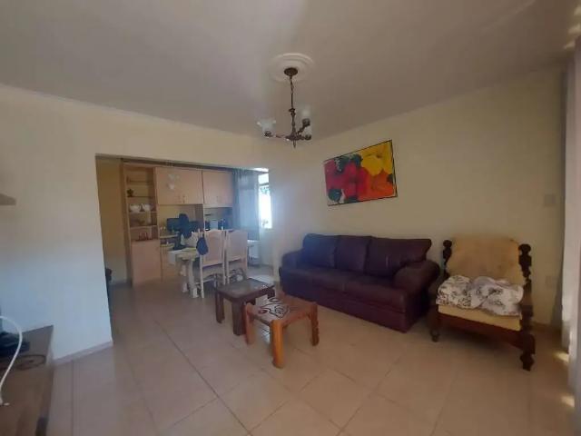 Casa / Sobrado para Locação em Porto Alegre/RS Sarandi 3 Quartos