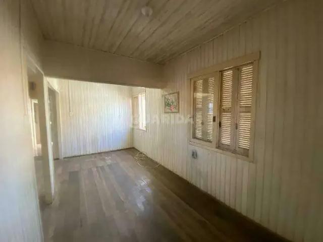 Casa / Sobrado para Locação em Porto Alegre/RS Sarandi 3 Quartos