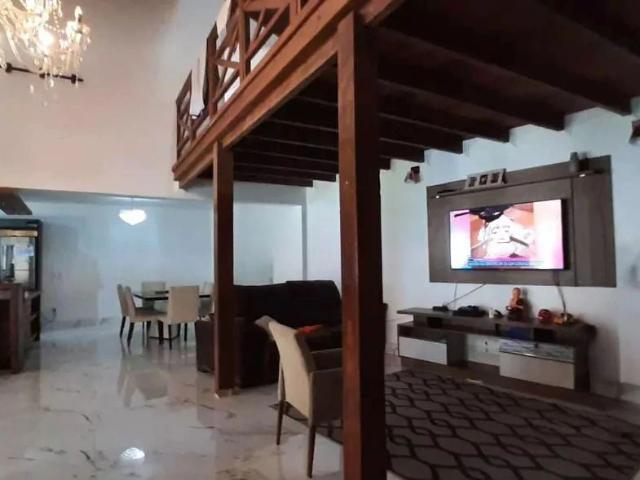Casa / Sobrado para Locação em Porto Alegre/RS Serraria 4 Quartos