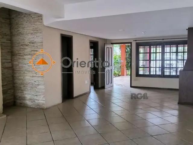 Casa / Sobrado para Locação em Porto Alegre/RS Parque Santa Fé 4 Quartos