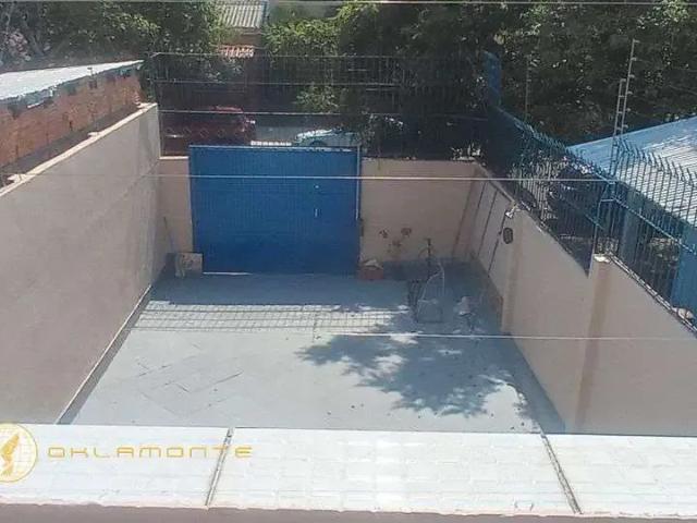 Casa / Sobrado para Locação em Porto Alegre/RS Partenon 2 Quartos