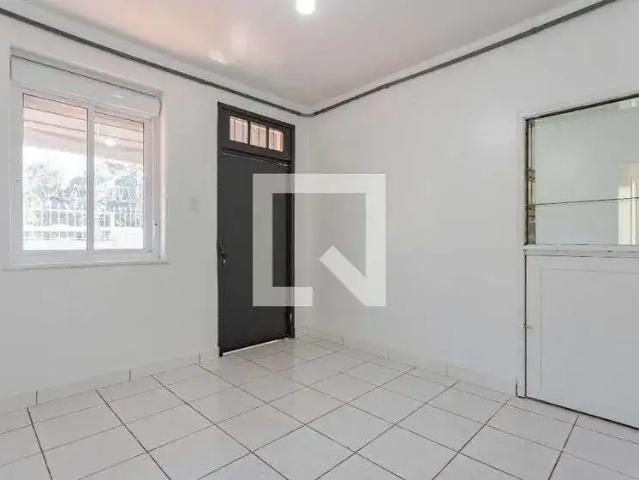 Casa / Sobrado para Locação em Porto Alegre/RS Passo da Areia 3 Quartos