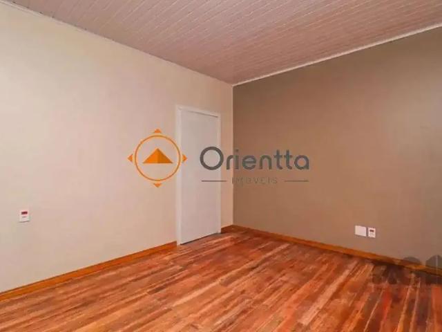 Casa / Sobrado para Locação em Porto Alegre/RS Petrópolis 6 Quartos