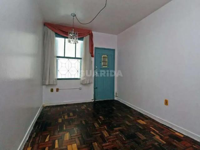 Casa / Sobrado para Locação em Porto Alegre/RS Petrópolis 2 Quartos