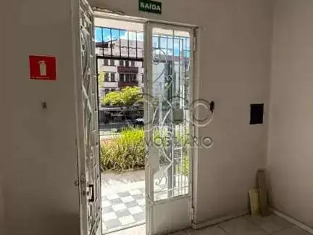 Casa / Sobrado para Locação em Porto Alegre/RS Petrópolis 3 Quartos