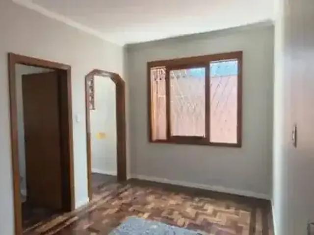 Casa / Sobrado para Locação em Porto Alegre/RS Rio Branco 2 Quartos