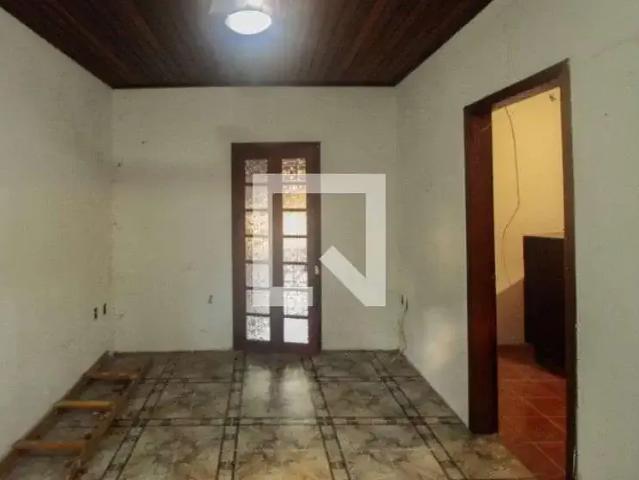 Casa / Sobrado para Locação em Porto Alegre/RS Rubem Berta 2 Quartos