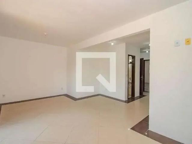 Casa / Sobrado para Locação em Porto Alegre/RS Rubem Berta 4 Quartos