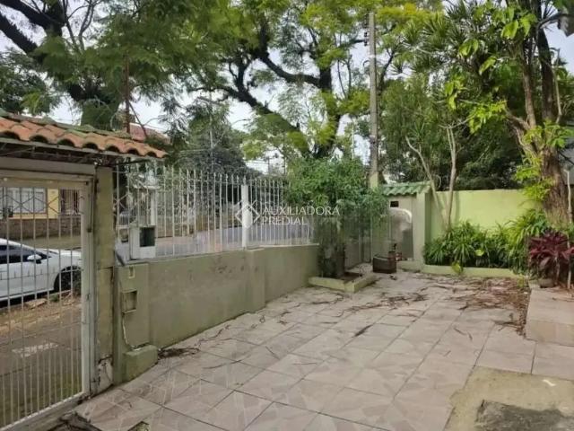 Casa / Sobrado para Locação em Porto Alegre/RS Teresópolis 3 Quartos