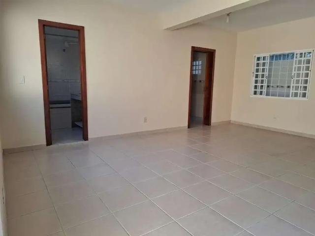 Casa / Sobrado para Locação em Porto Alegre/RS Teresópolis 2 Quartos