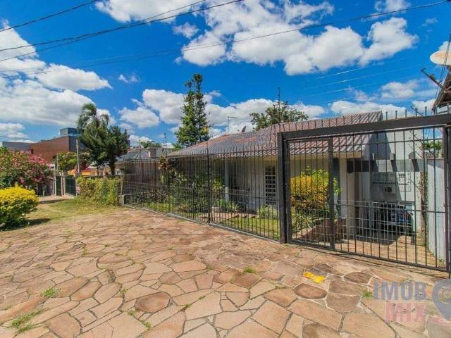 Casa / Sobrado para Locação em Porto Alegre/RS Três Figueiras 3 Quartos
