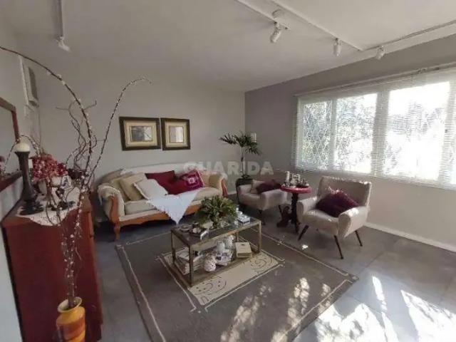 Casa / Sobrado para Locação em Porto Alegre/RS Três Figueiras 3 Quartos