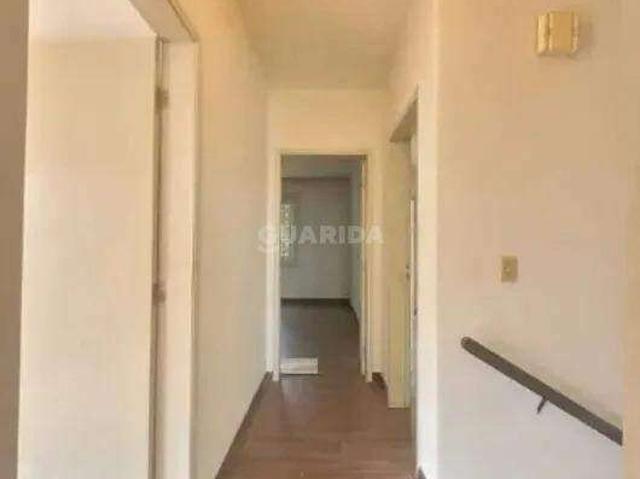 Casa / Sobrado para Locação em Porto Alegre/RS Tristeza 3 Quartos