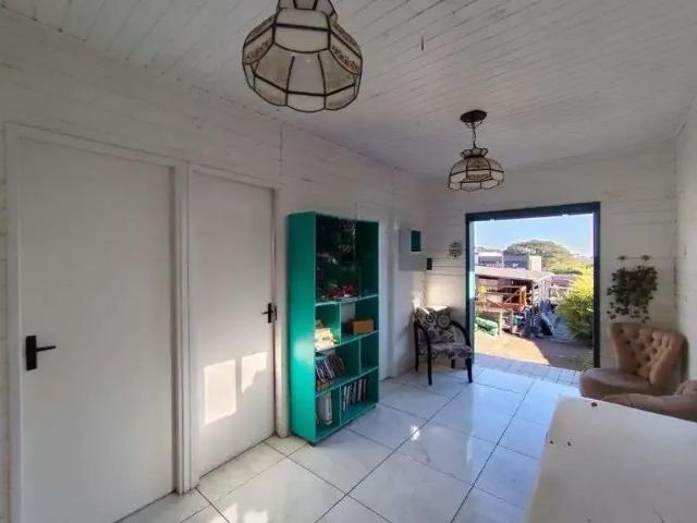 Casa / Sobrado para Locação em Porto Alegre/RS Tristeza 3 Quartos