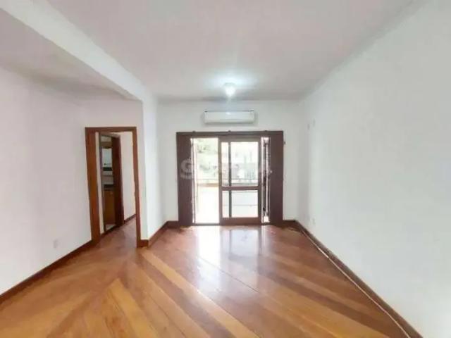 Casa / Sobrado para Locação em Porto Alegre/RS Tristeza 7 Quartos
