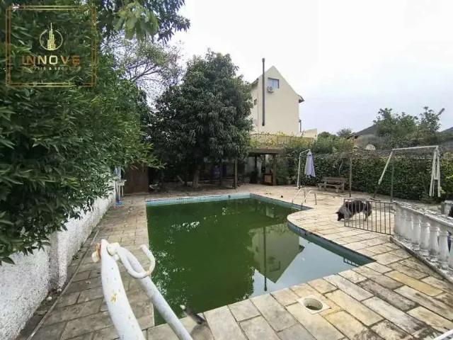 Casa / Sobrado para Locação em Porto Alegre/RS Tristeza 4 Quartos