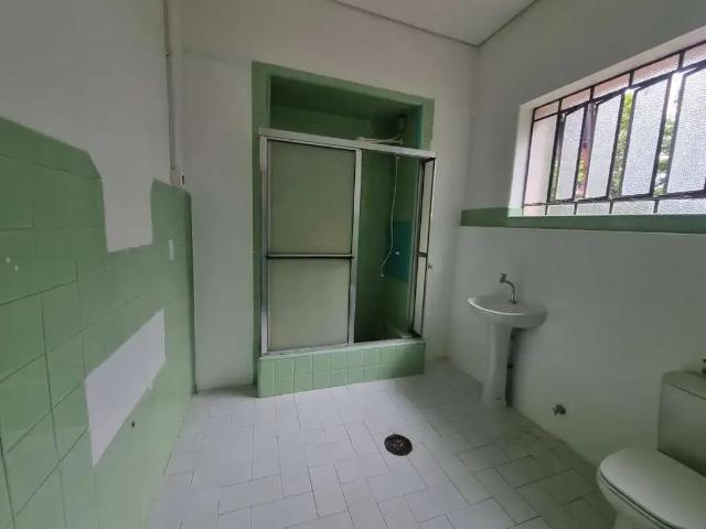 Casa / Sobrado para Locação em Porto Alegre/RS Tristeza 4 Quartos