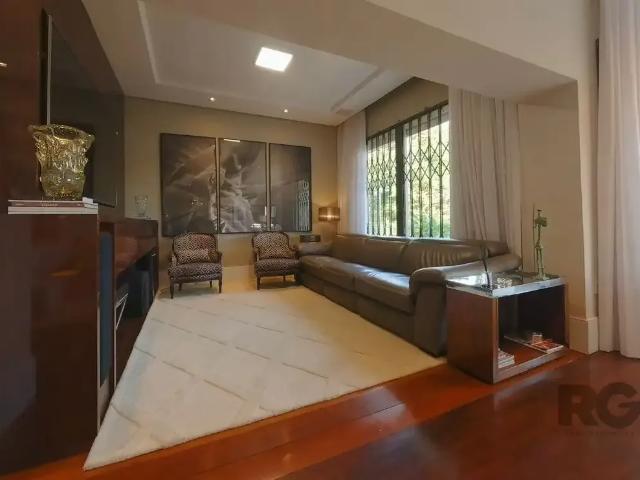 Casa / Sobrado para Locação em Porto Alegre/RS Vila Assunção 3 Quartos