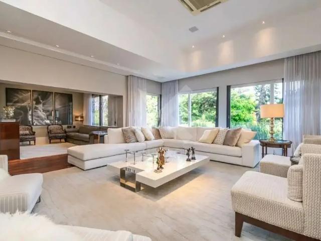 Casa / Sobrado para Locação em Porto Alegre/RS Vila Assunção 3 Quartos