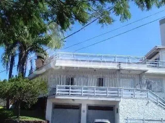 Casa / Sobrado para Locação em Porto Alegre/RS Vila Ipiranga 4 Quartos