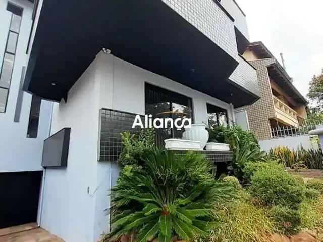 Casa / Sobrado para Locação em Porto Alegre/RS Vila Ipiranga 4 Quartos