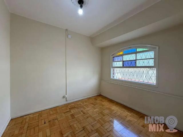 Casa / Sobrado para Locação em Porto Alegre/RS Vila Ipiranga 4 Quartos