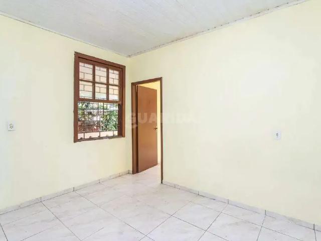 Casa / Sobrado para Locação em Porto Alegre/RS Vila Ipiranga 2 Quartos