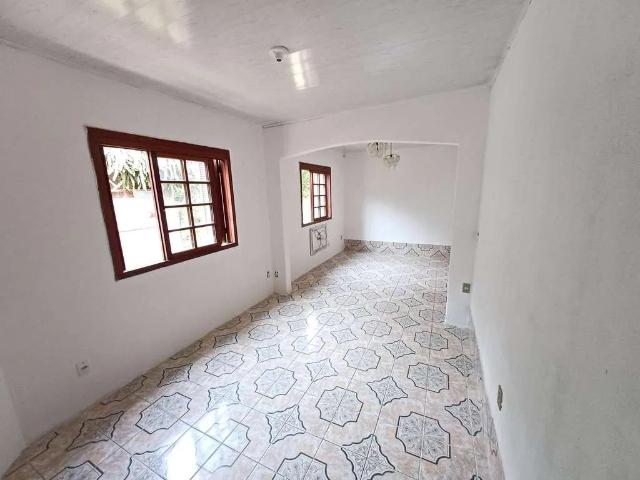 Casa / Sobrado para Locação em Porto Alegre/RS Vila Nova 2 Quartos
