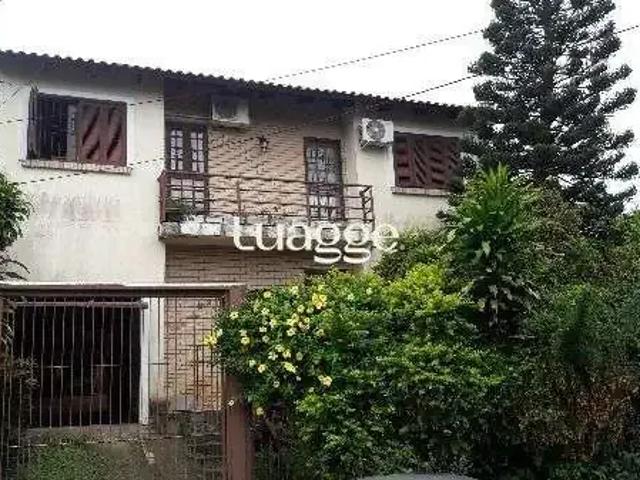 Casa / Sobrado para Locação em Porto Alegre/RS Vila Nova 4 Quartos