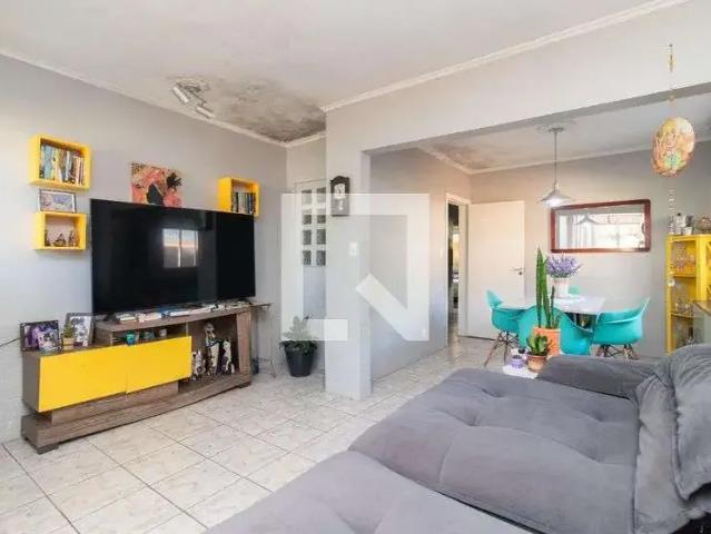 Casa / Sobrado para Locação em Porto Alegre/RS Vila Nova 4 Quartos